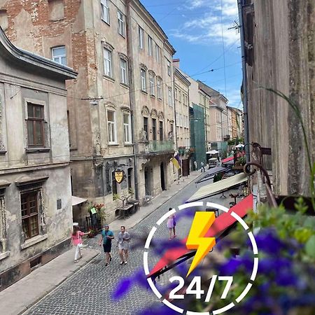 Вірменська 14 Центр Не Далеко Від Ж Д Вокзалу Звітні Документи Lägenhet Lviv Exteriör bild