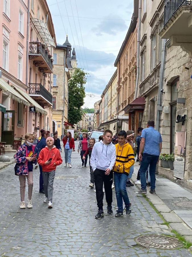 Вірменська 14 Центр Не Далеко Від Ж Д Вокзалу Звітні Документи Lägenhet Lviv Exteriör bild